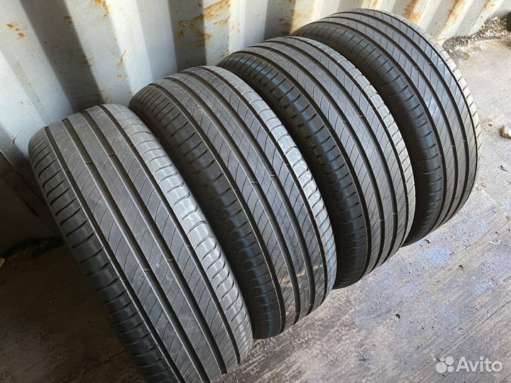 Michelin Primacy 4 205/55 R17