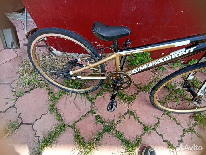 Детский велосипед bmx Freeagent team mini 20