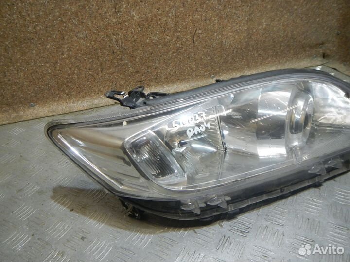 Фара правая, Toyota (Тойота) -RAV4 (06-13)
