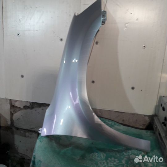 Крыло правое переднее skoda yeti 2009-2013год выпу