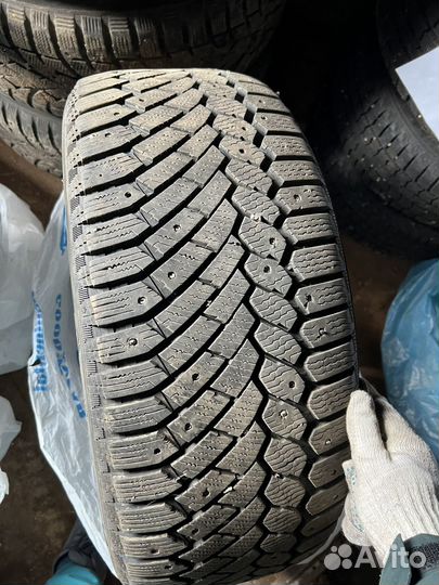 Continental ContiIceContact 255/50 R19