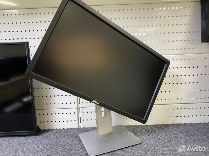 Профессиональный монитор Dell 22