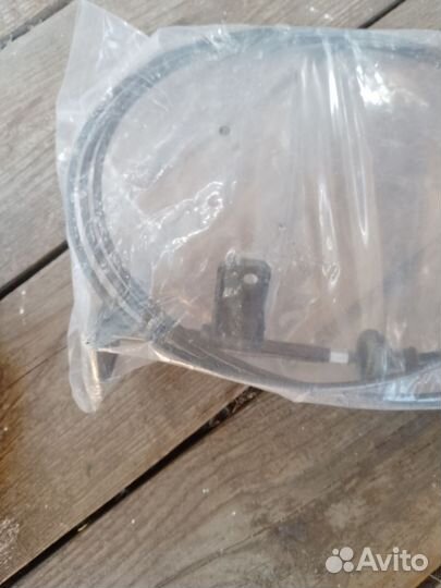 Тросик капота honda