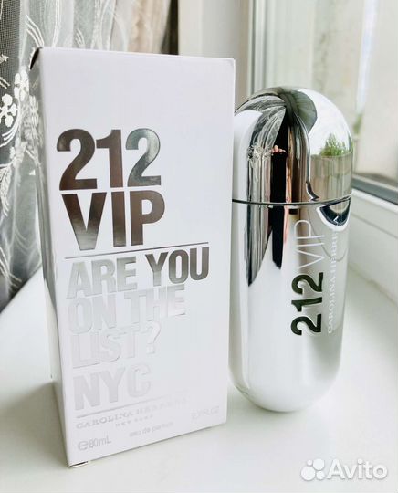 Carolina Herrera 212 VIP Silver 80 ml edp