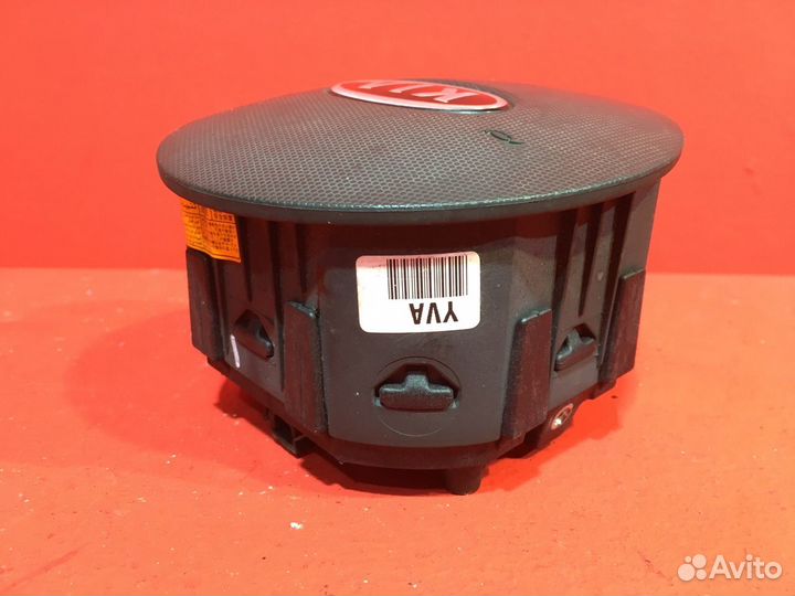 Подушка безопасности в руль для Kia Rio (Б/У)