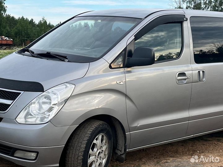 Hyundai Grand Starex 2.4 AT, 2011, 350 000 км