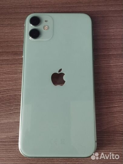 iPhone 11, 64 ГБ