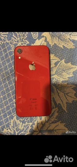 iPhone xr 64gb red