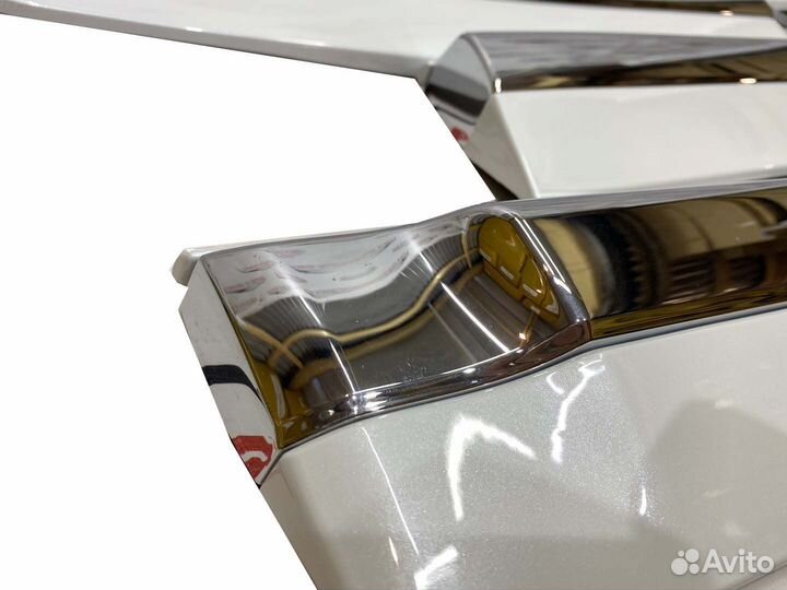 Молдинги дверей Lexus LX 570 K0556