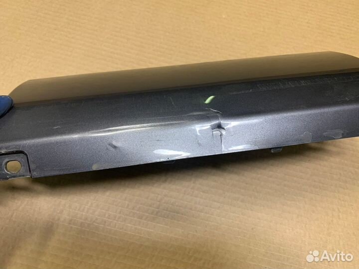 Заглушка заднего бампера Lexus LX 570