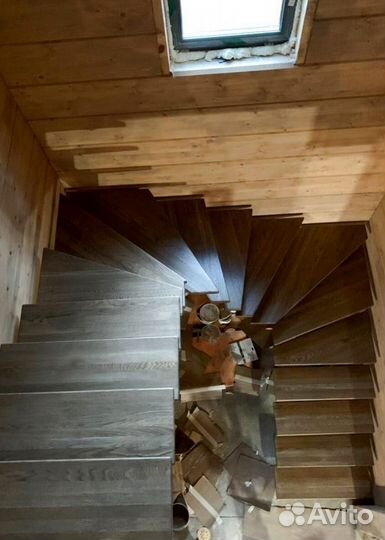 Лестница с забежными ступенями