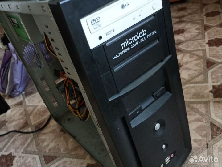 Нерабочий игровой компьютер + монитор, клавиатура
