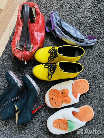 Женские вещи и обувь пакетом