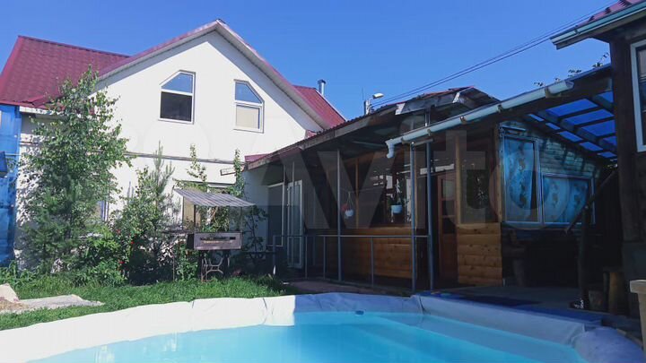 Коттедж 100 м² на участке 5 сот.