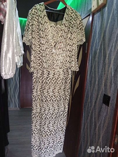 Вечернее платье