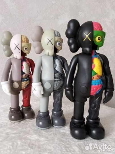 Коллекционная игрушкп kaws органы 38см, 