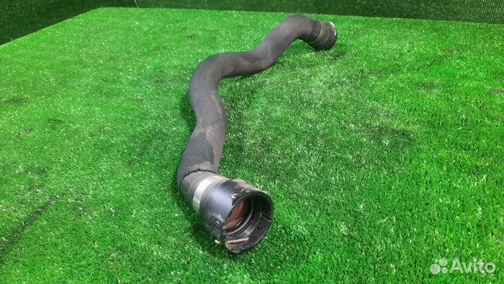 Патрубок системы охлаждения Audi A4 B8 cdnc 2009