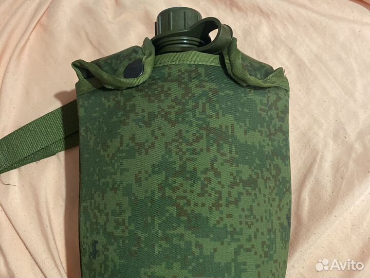 Фляжка армейская