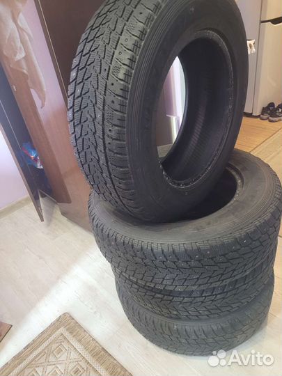 Toyo Open Country I/T 215/70 R16