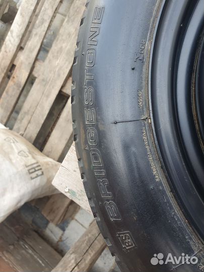 Bridgestone B60 5.60/12.5 R16