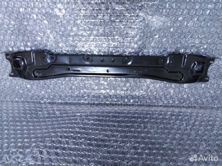 Верхняя панель телевизора Mercedes GLK x204 новая