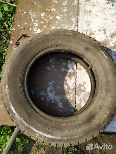 Шина б/у