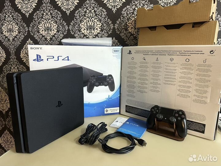 Sony playstation 4 Slim
