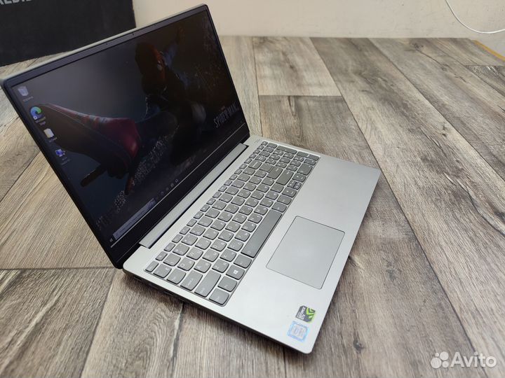 Lenovo ideapad 330S