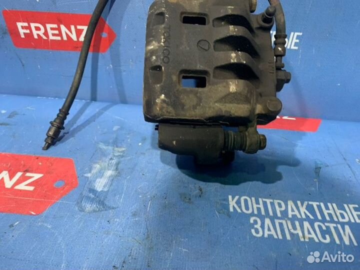 Суппорт передний левый Subaru Outback BP 2003-2009