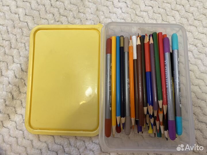 Цветные карандаши +фломастеры -отличное состояние
