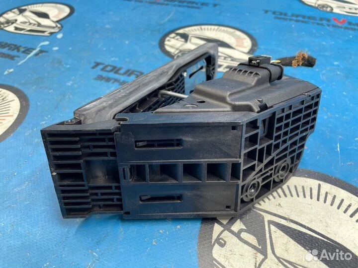 Педаль газа Mercedes-Benz C-Class WDD205 274.910