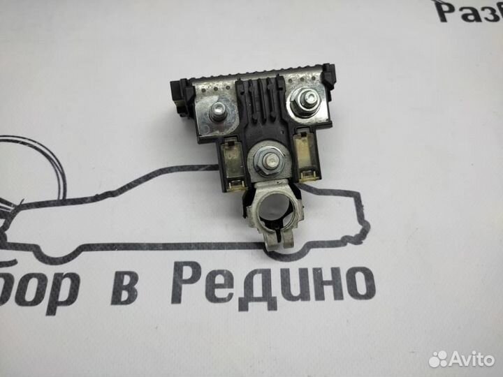 Блок предохранителей w470 X-class 642.889 2019