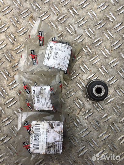 Сайлентблок передних рычагов опель вектра