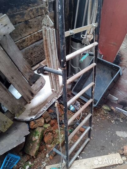 Шведская стенка с турником