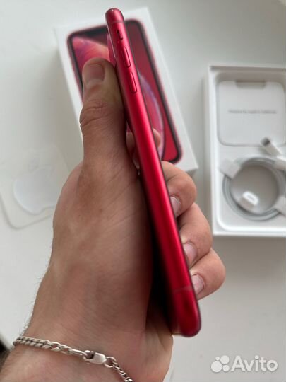 iPhone Xr, 64 ГБ