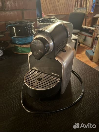 Капсульная кофемашина delonghi nespresso