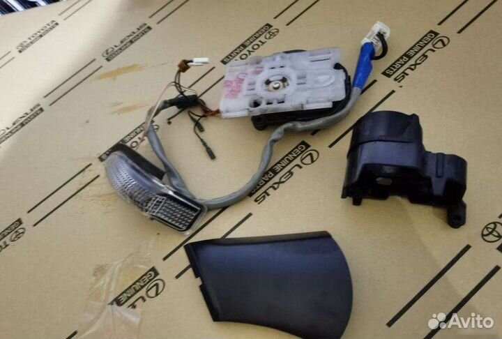 Моторчик складывания зеркала Toyota Camry 50