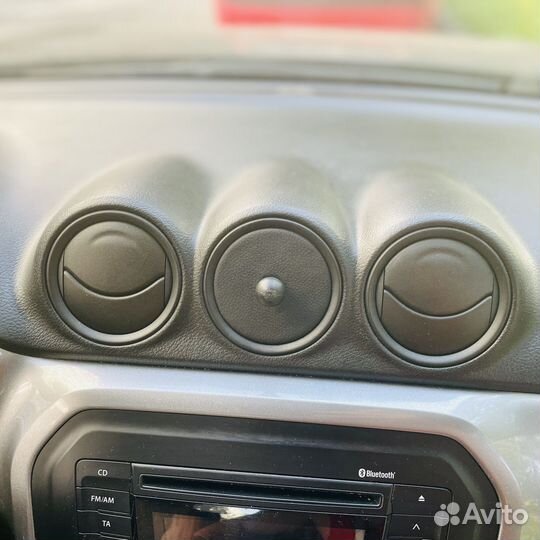 Универсальное крепление держателя телефона