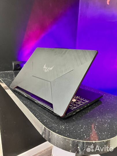 Игровой ноутбук Asus GTX 1650 / 16 гб / Ryzen 5