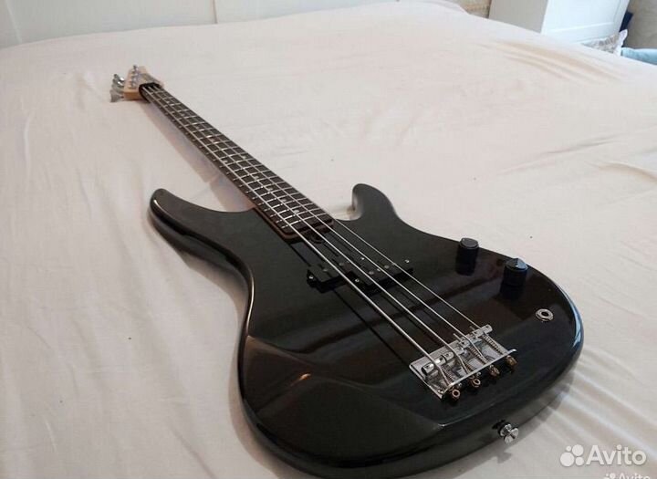 Бас-гитра Yamaha RBX250 1993г