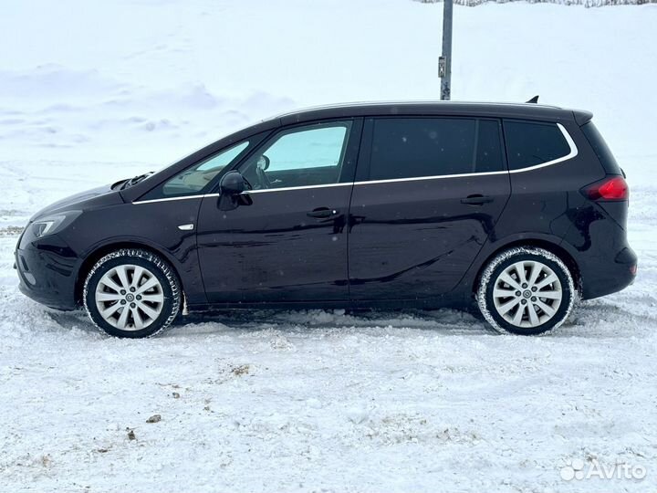 Opel Zafira 2.0 AT, 2015, 168 000 км