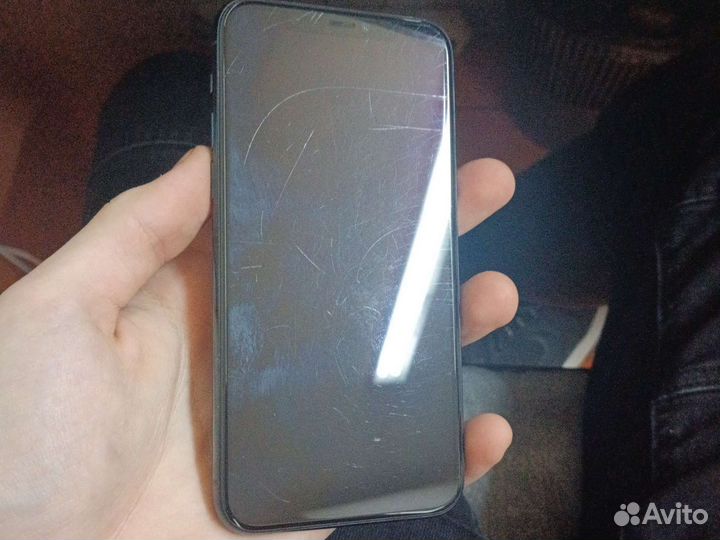 iPhone 11 Pro, 64 ГБ