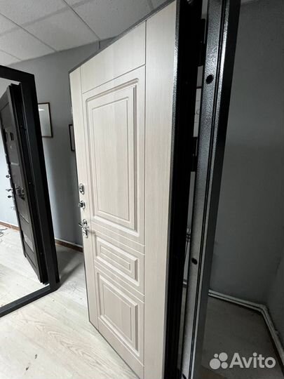 Тёплая входная дверь с бесплатной установкой