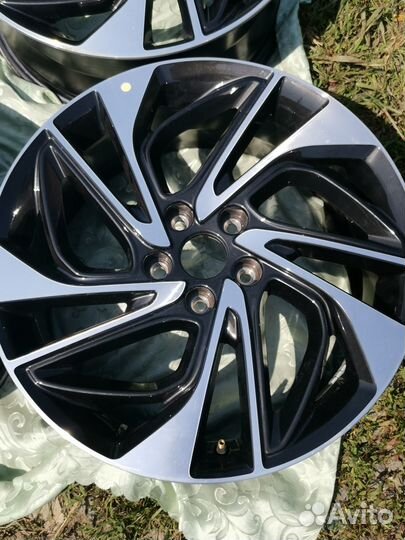 Диски Хундай Тусан 3 R19 комплект