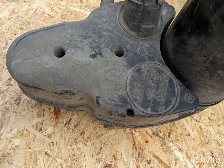 Корпус воздушного фильтра mercedes t1 t2 бус