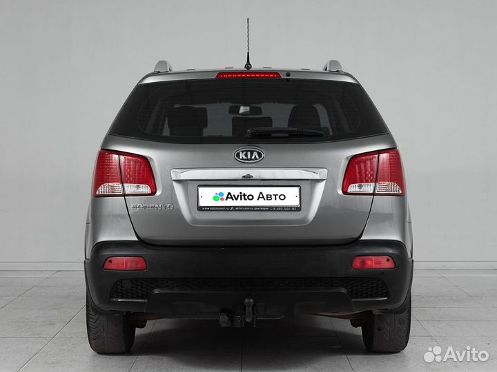 Kia Sorento 2.4 AT, 2011, 166 200 км