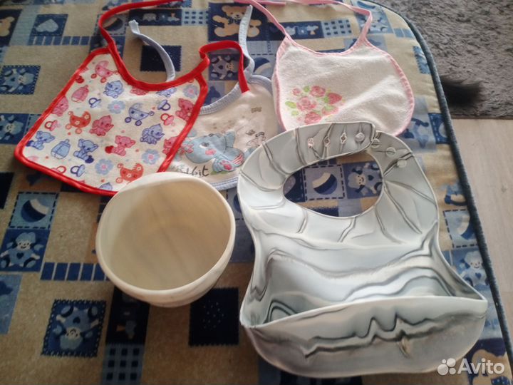 Ниблер с нейлоновой сеточкой, нагрудники и тарелка