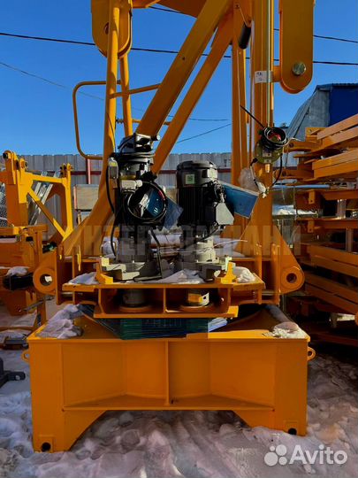 Башенный кран qtz 125