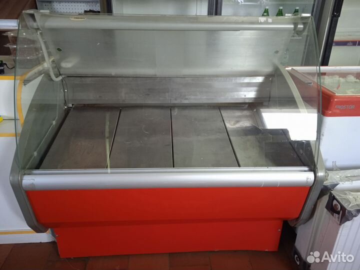 Витрина универсальная