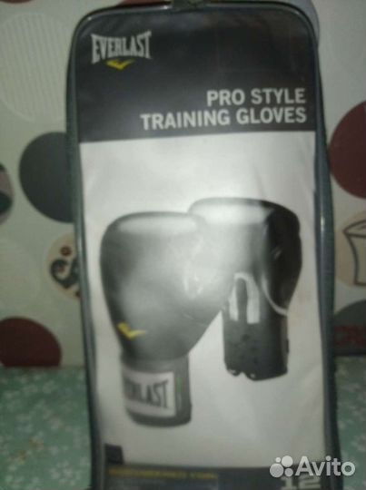 Новые Боксерские перчатки Everlast